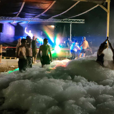 Zenés habparty